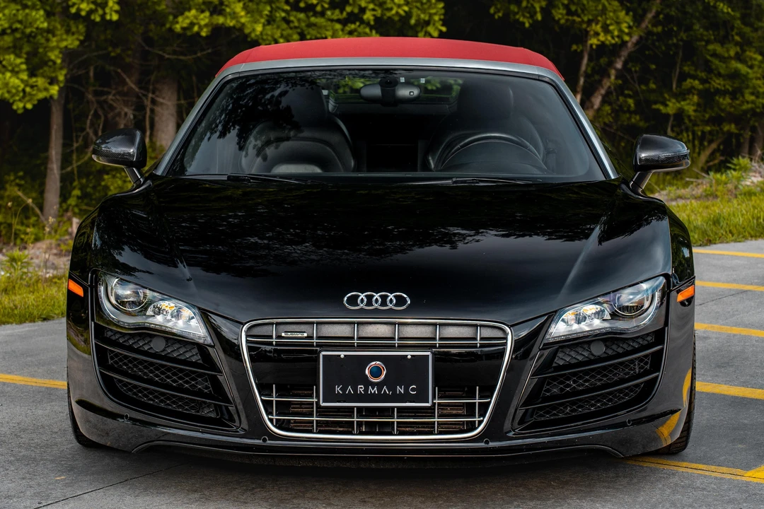 2011 Audi 42 R8 - Image 2 of 31