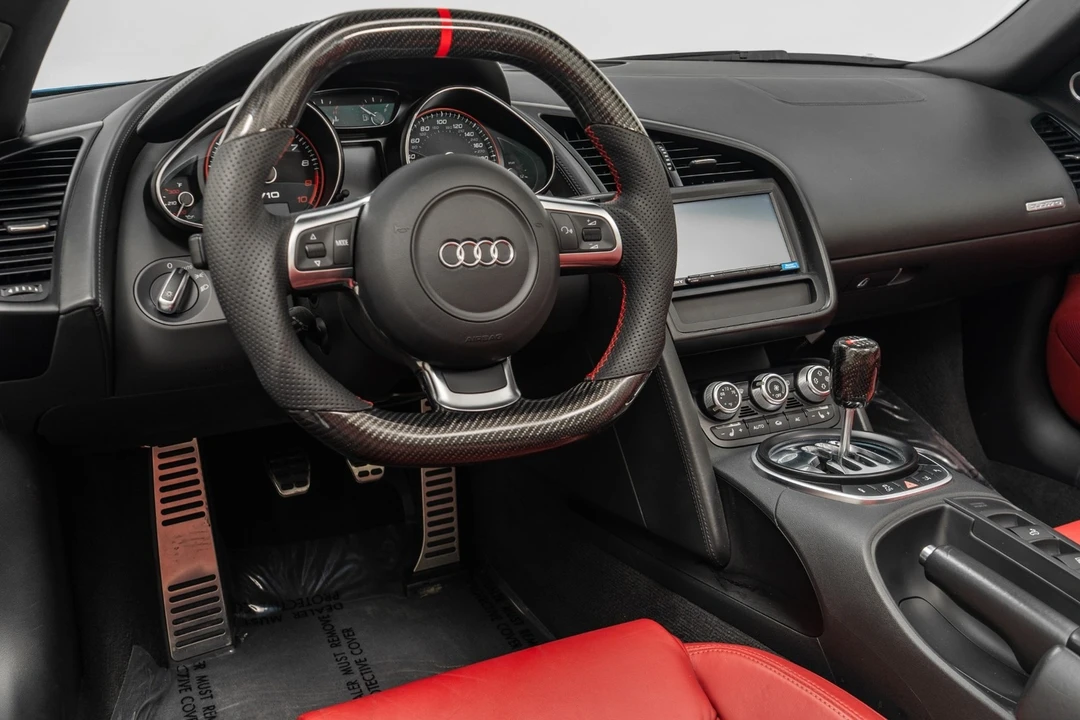 2011 Audi 42 R8 - Image 13 of 21