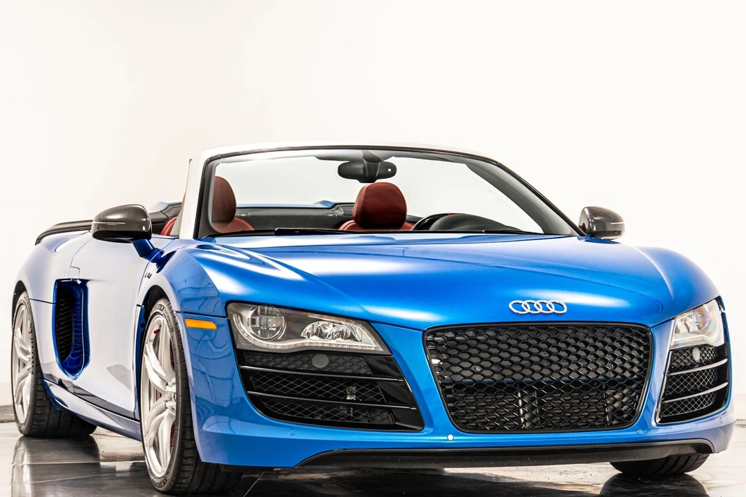 2011 Audi 42 R8 - Image 3 of 21