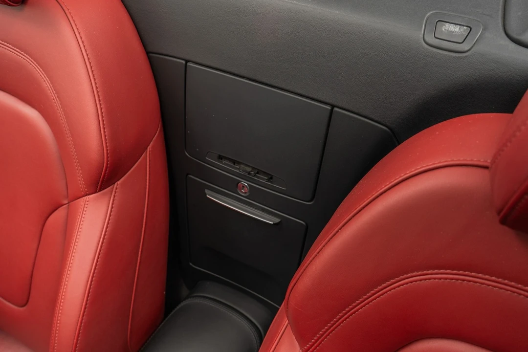 2011 Audi 42 R8 - Image 16 of 21