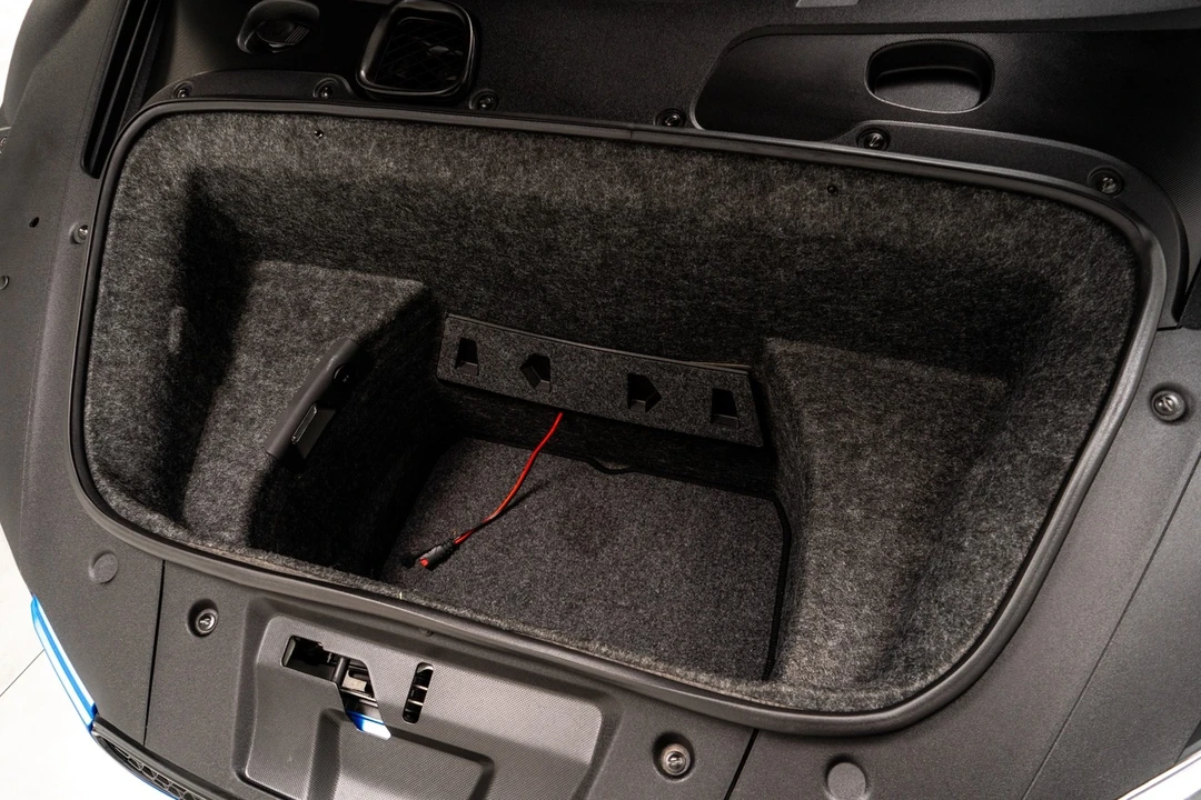 2011 Audi 42 R8 - Image 19 of 21