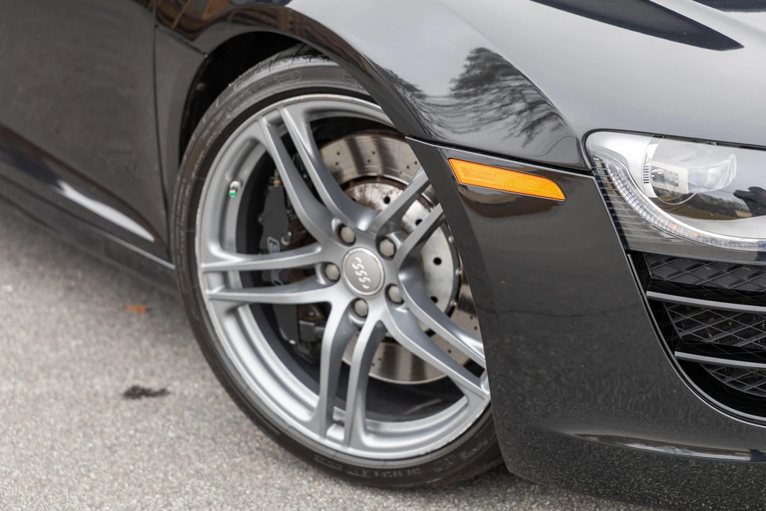 2011 Audi 42 R8 - Image 23 of 31