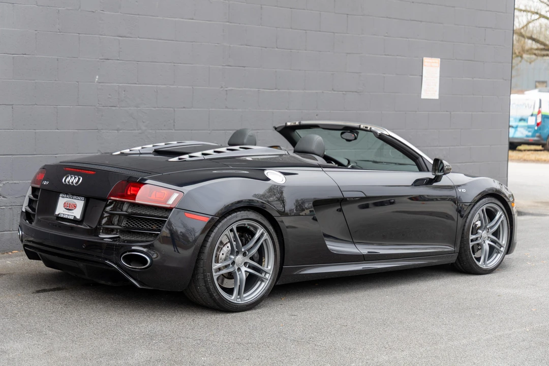 2011 Audi 42 R8 - Image 13 of 31