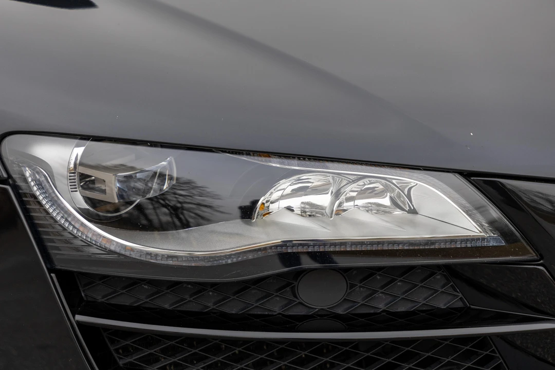 2011 Audi 42 R8 - Image 25 of 31