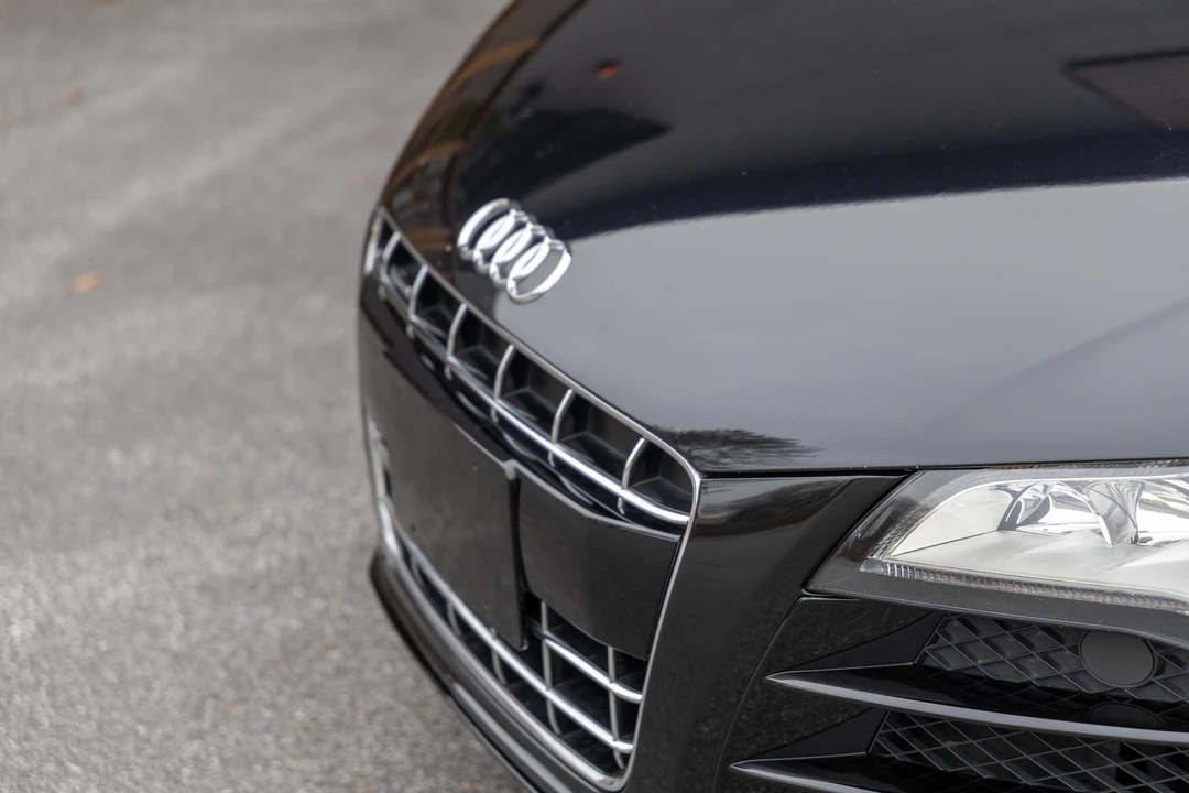 2011 Audi 42 R8 - Image 26 of 31
