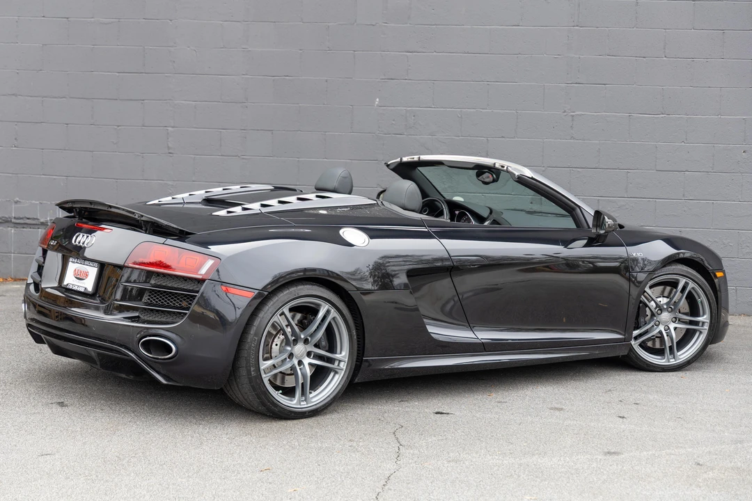 2011 Audi 42 R8 - Image 4 of 31