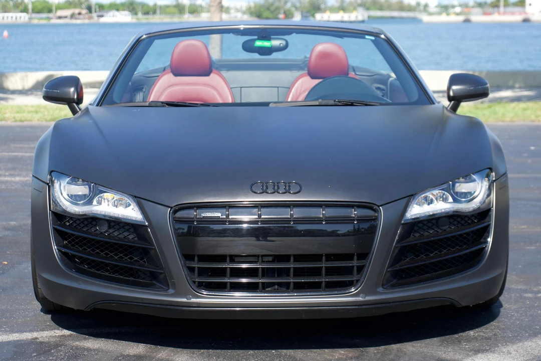 2011 Audi 42 R8 - Image 2 of 31