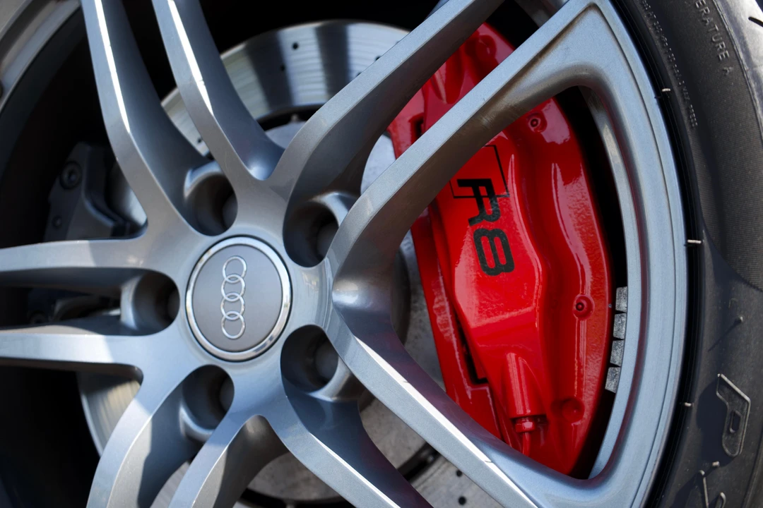 2011 Audi 42 R8 - Image 28 of 31