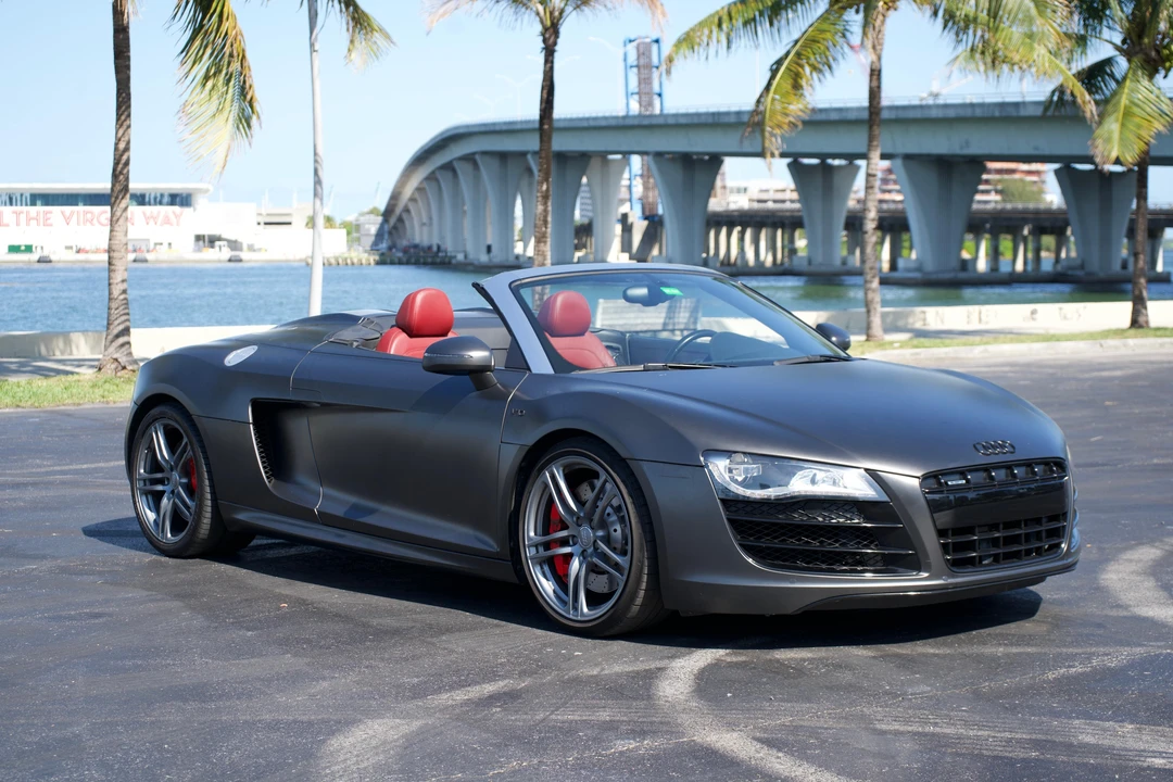 2011 Audi 42 R8 - Image 6 of 31