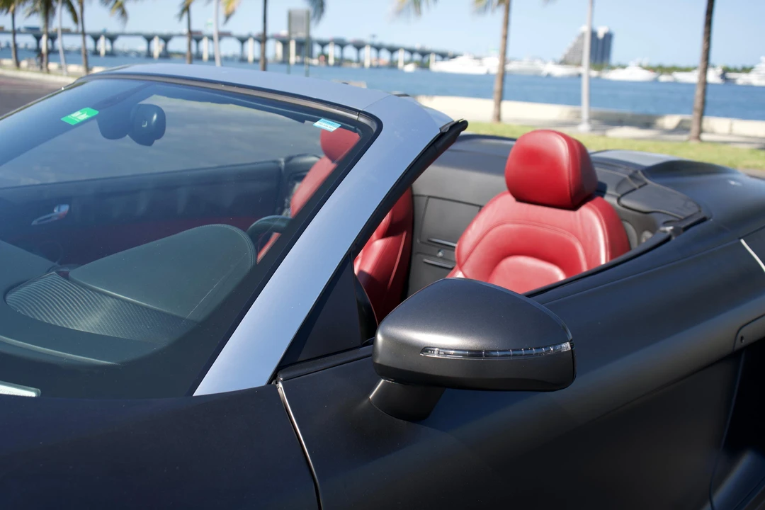 2011 Audi 42 R8 - Image 16 of 31