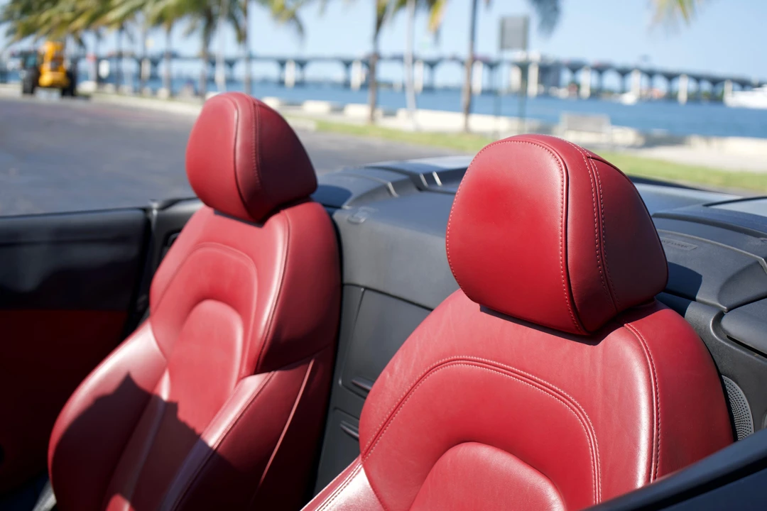 2011 Audi 42 R8 - Image 30 of 31