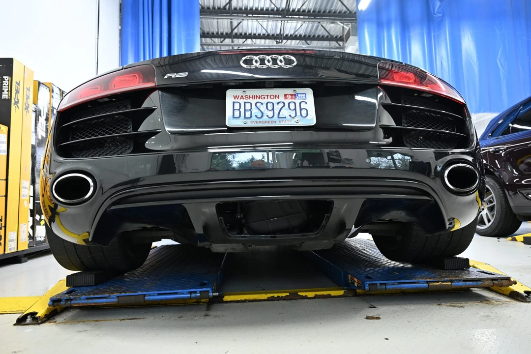 2011 Audi 42 R8 - Image 10 of 31