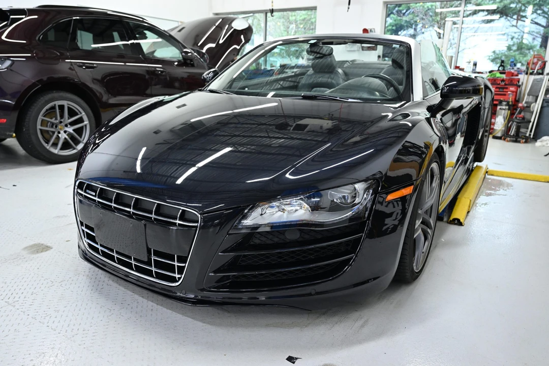 2011 Audi 42 R8 - Image 2 of 31