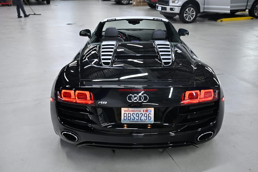 2011 Audi 42 R8 - Image 9 of 31
