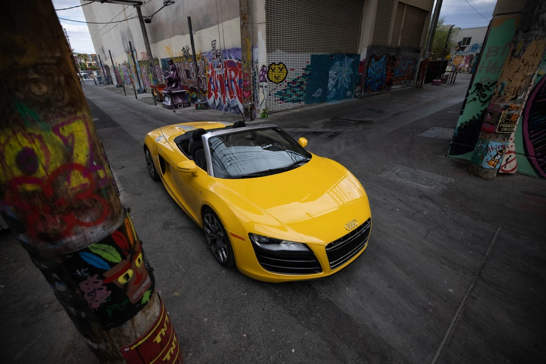 2011 Audi 42 R8 - Image 21 of 31