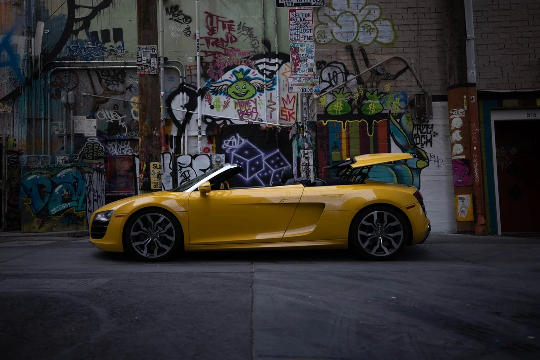 2011 Audi 42 R8 - Image 8 of 31