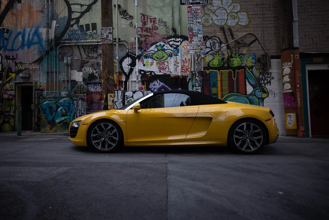 2011 Audi 42 R8 - Image 14 of 31
