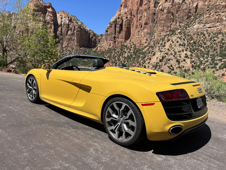 2011 Audi 42 R8 - Image 30 of 31