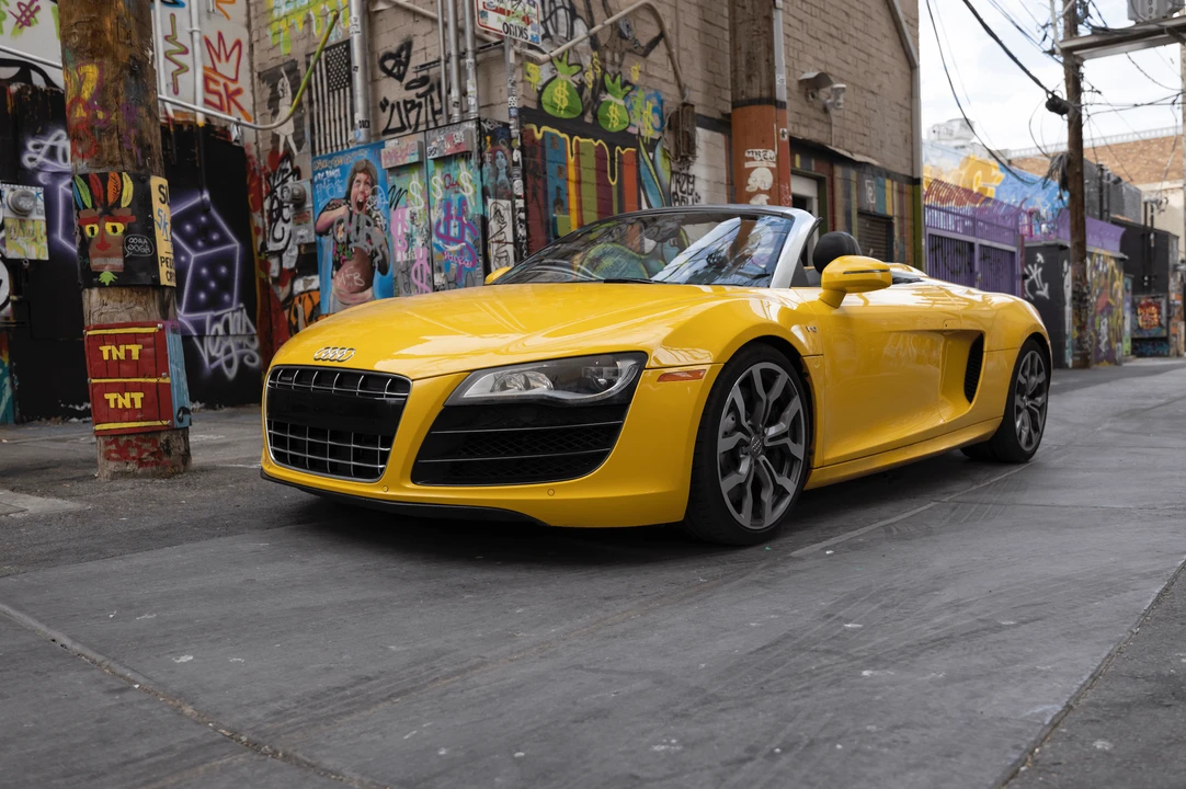 2011 Audi 42 R8 - Image 4 of 31