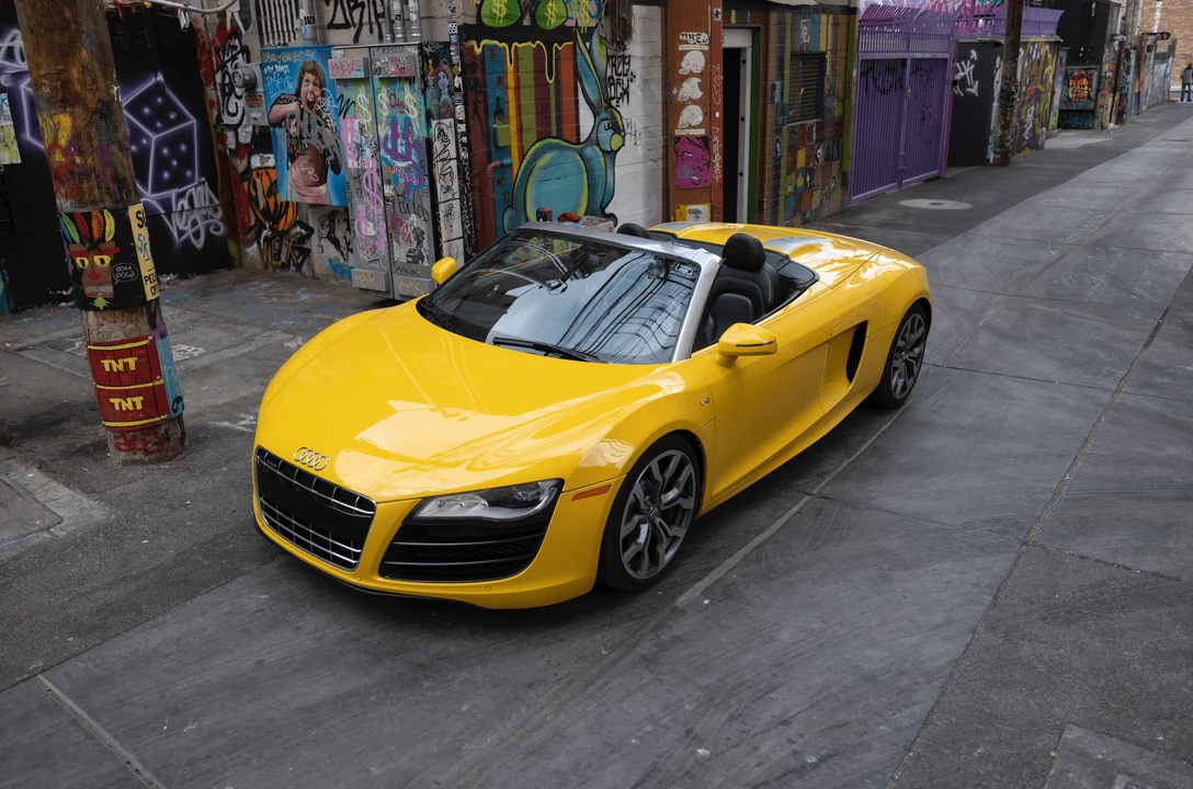 2011 Audi 42 R8 - Image 3 of 31