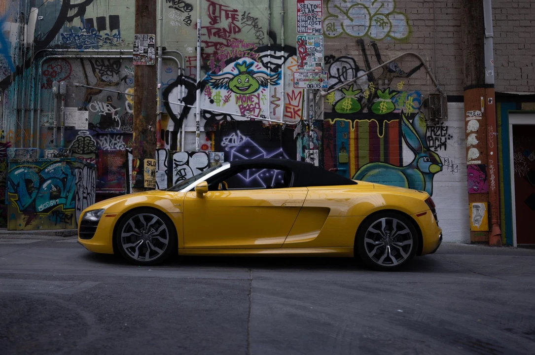 2011 Audi 42 R8 - Image 12 of 31