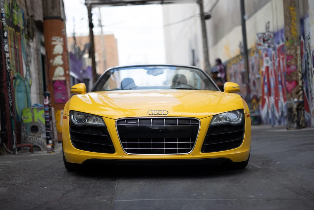 2011 Audi 42 R8 - Image 2 of 31
