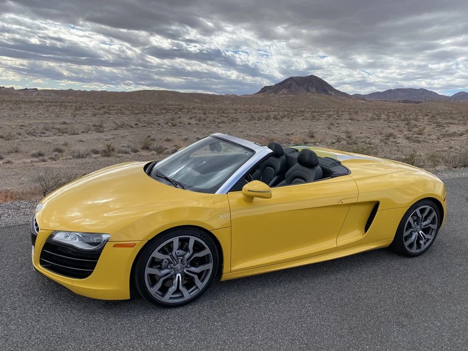 2011 Audi 42 R8 - Image 27 of 31