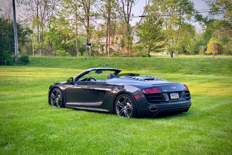 2011 Audi 42 R8 - Image 8 of 20