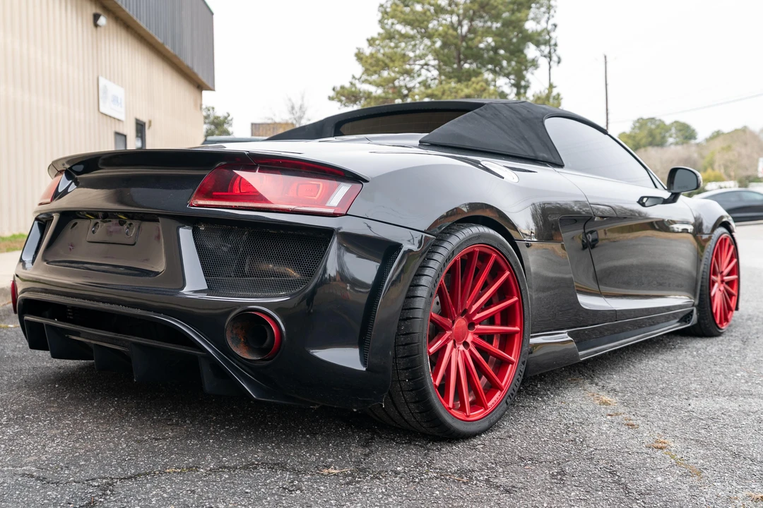 2011 Audi 42 R8 - Image 15 of 31