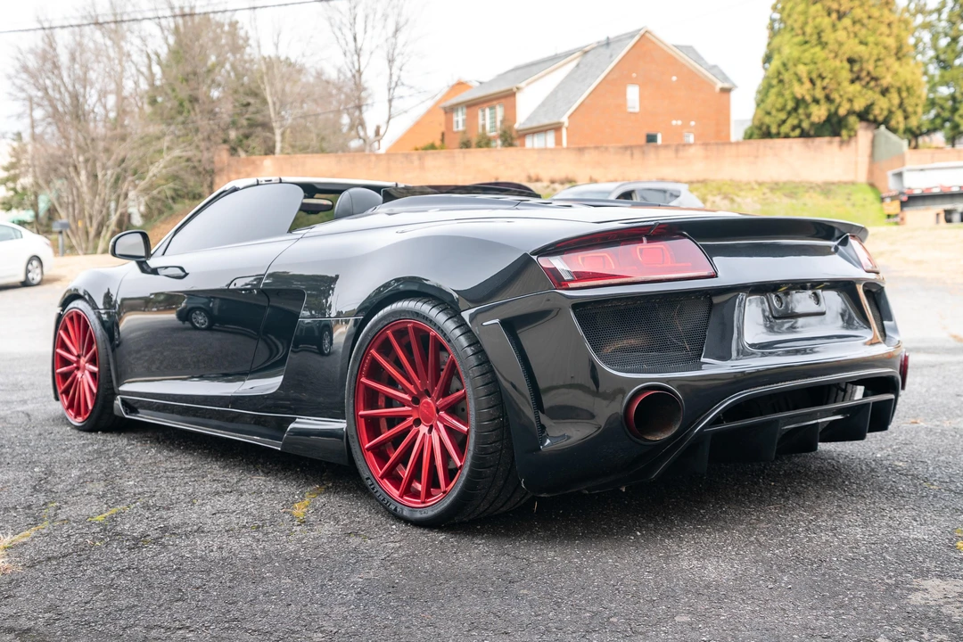 2011 Audi 42 R8 - Image 8 of 31