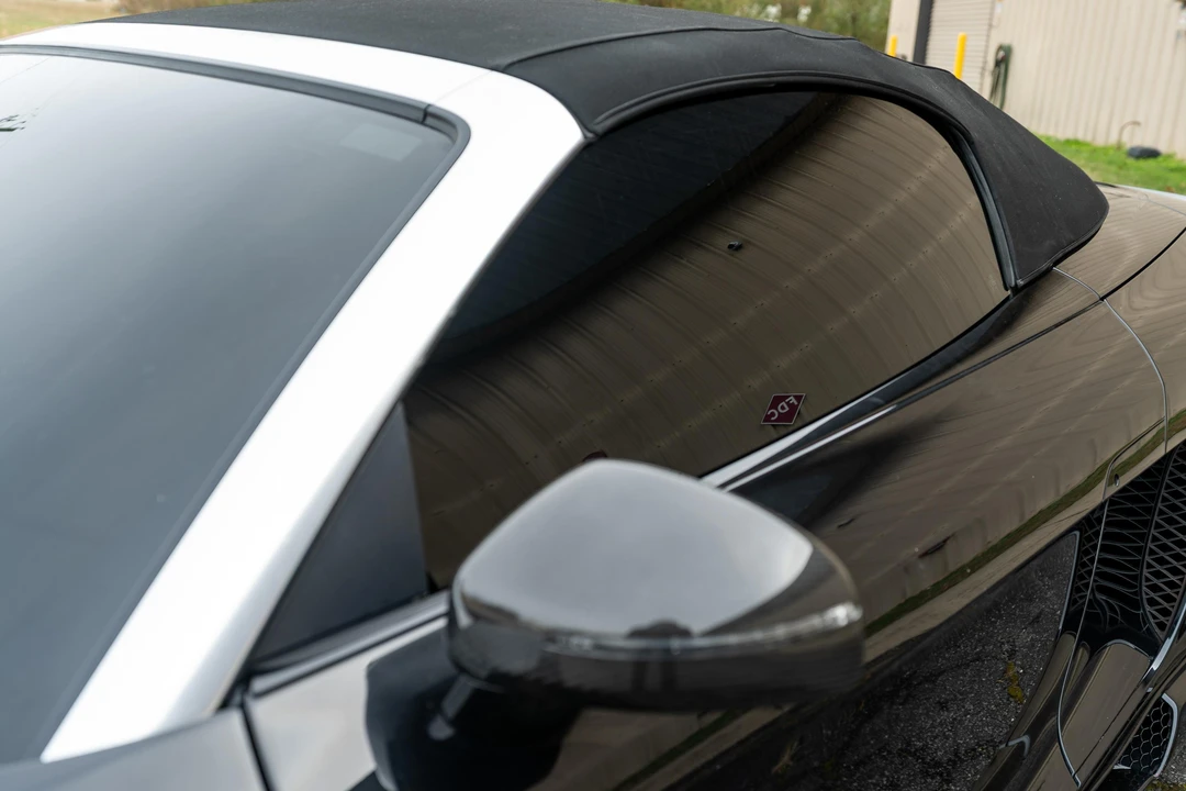 2011 Audi 42 R8 - Image 27 of 31