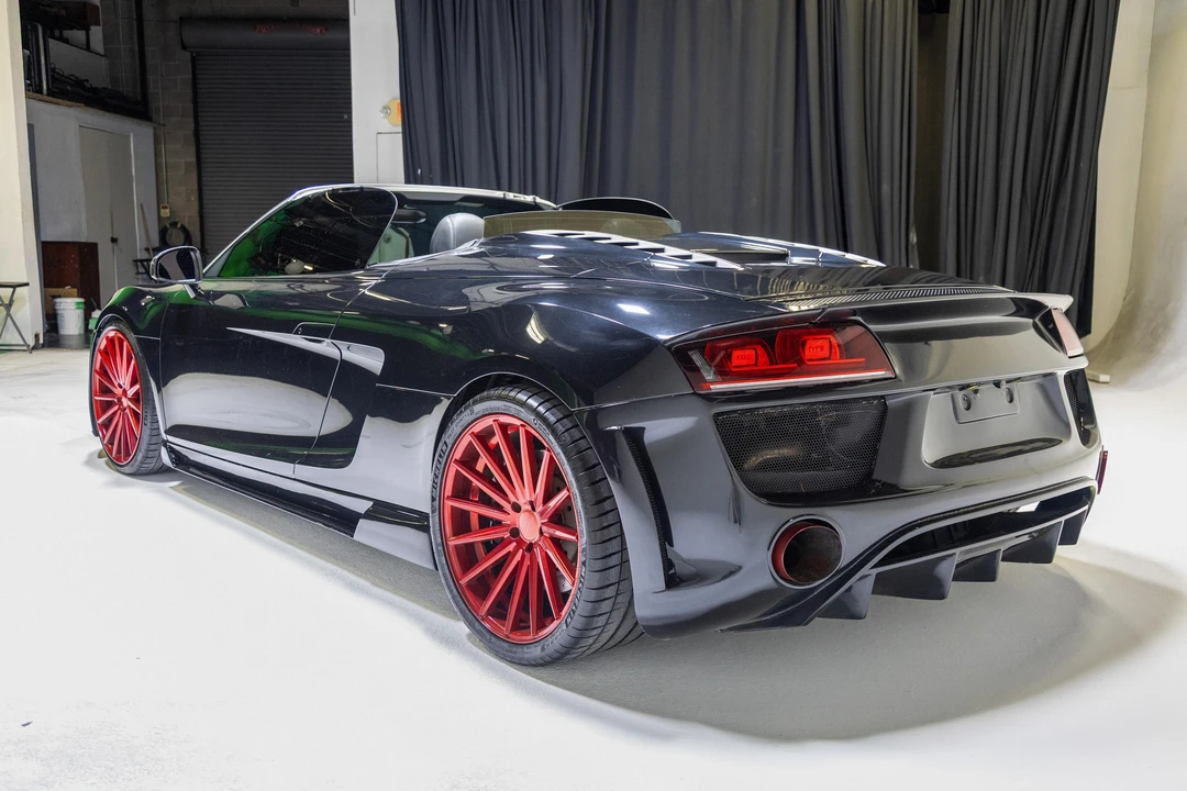 2011 Audi 42 R8 - Image 8 of 31