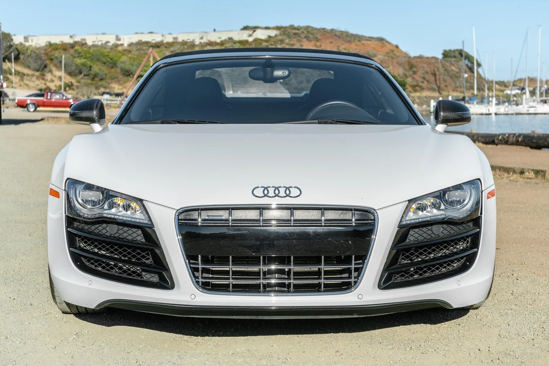 2011 Audi 42 R8 - Image 10 of 31