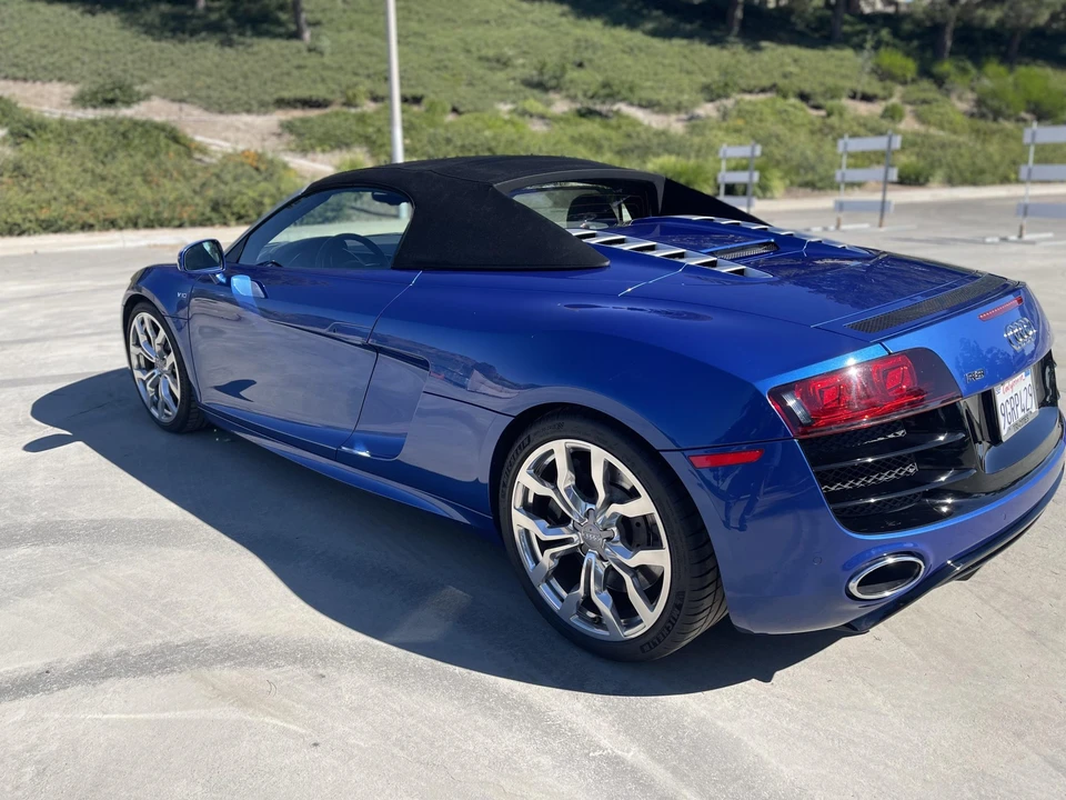 2011 Audi 42 R8 - Image 16 of 31