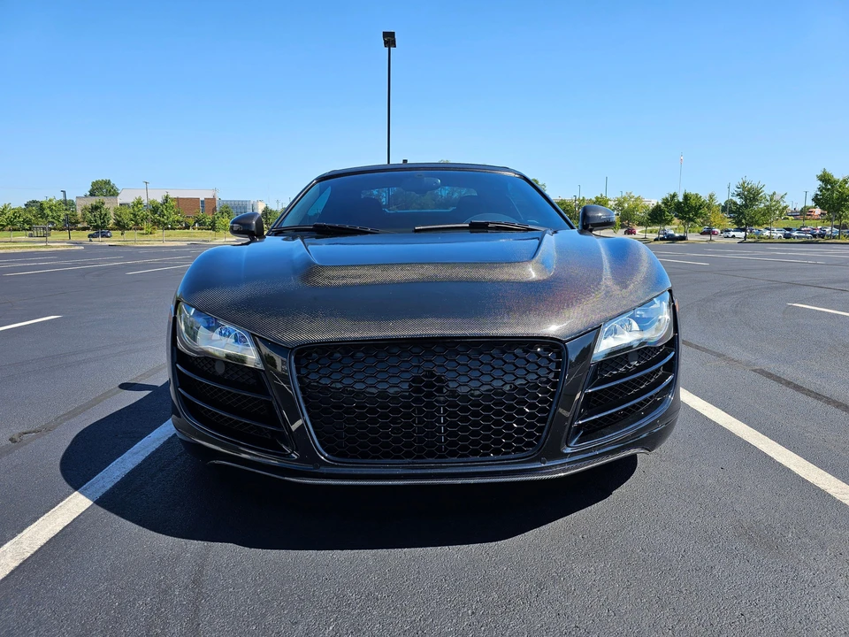 2011 Audi 42 R8 - Image 6 of 31