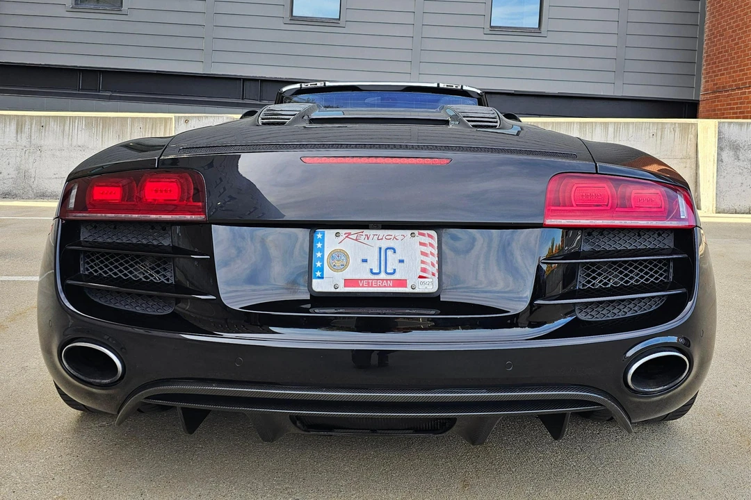 2011 Audi 42 R8 - Image 5 of 31