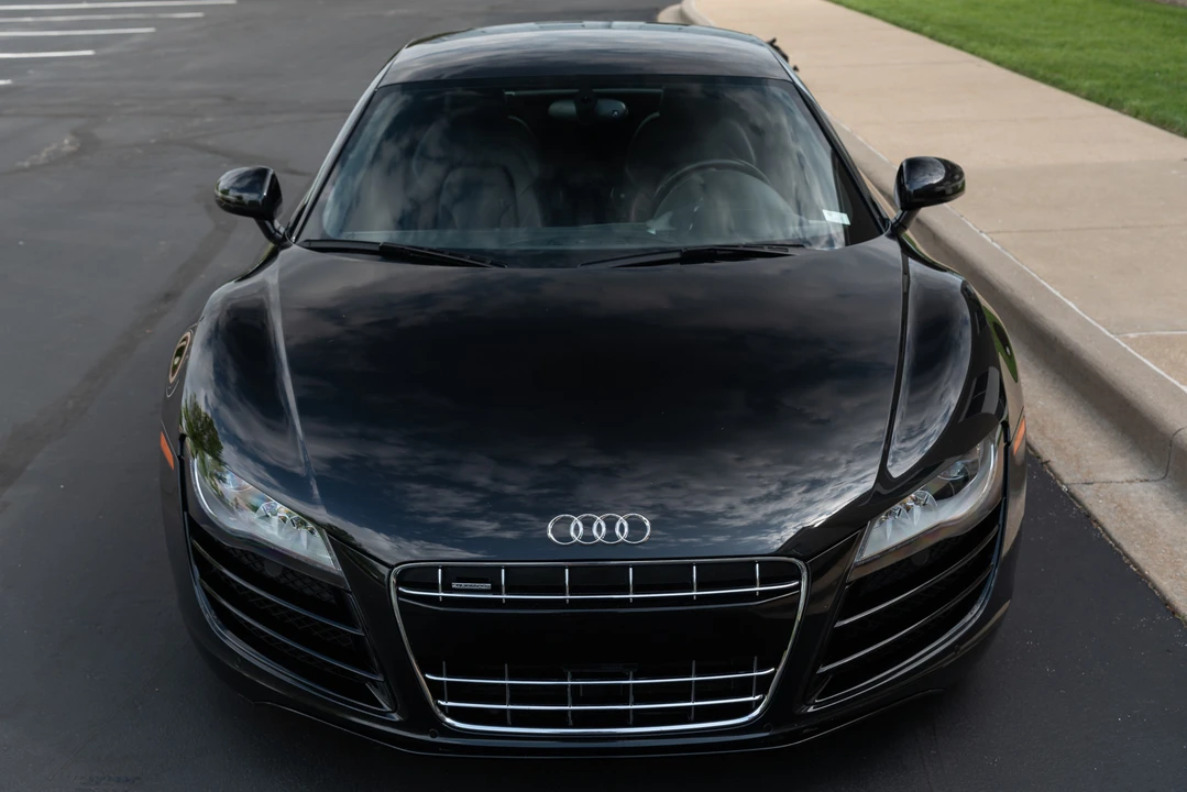 2011 Audi 42 R8 - Image 7 of 31