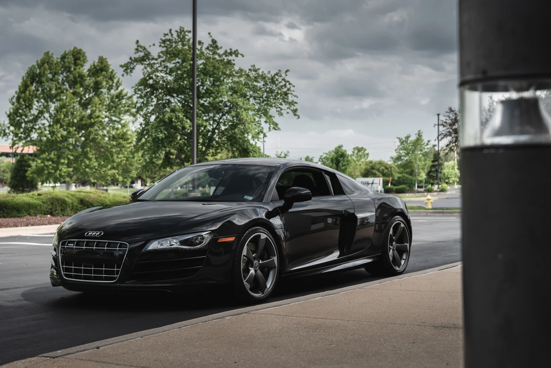 2011 Audi 42 R8 - Image 8 of 31