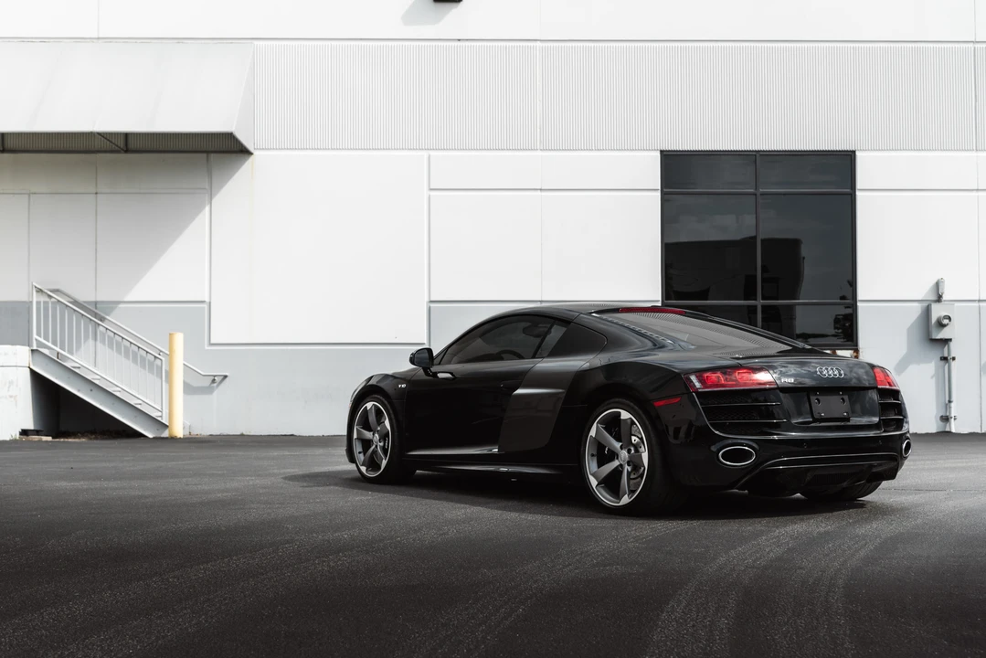 2011 Audi 42 R8 - Image 18 of 31