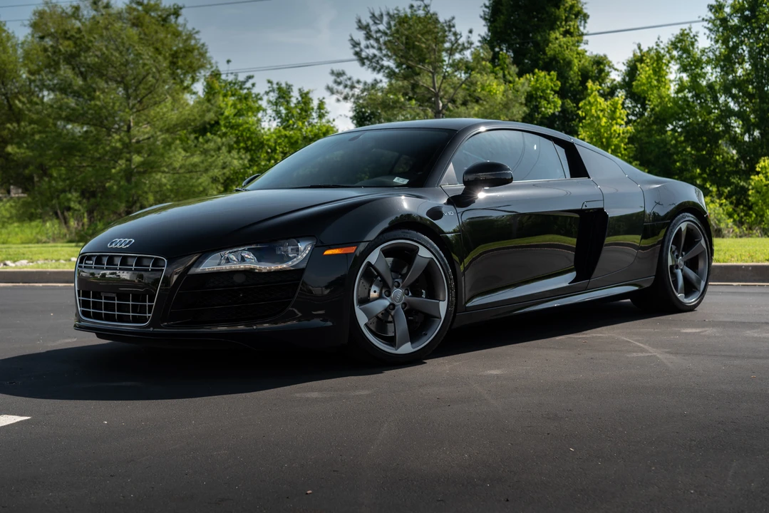 2011 Audi 42 R8 - Image 3 of 31