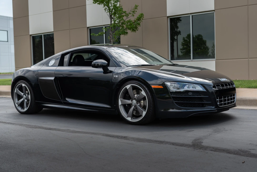 2011 Audi 42 R8 - Image 10 of 31