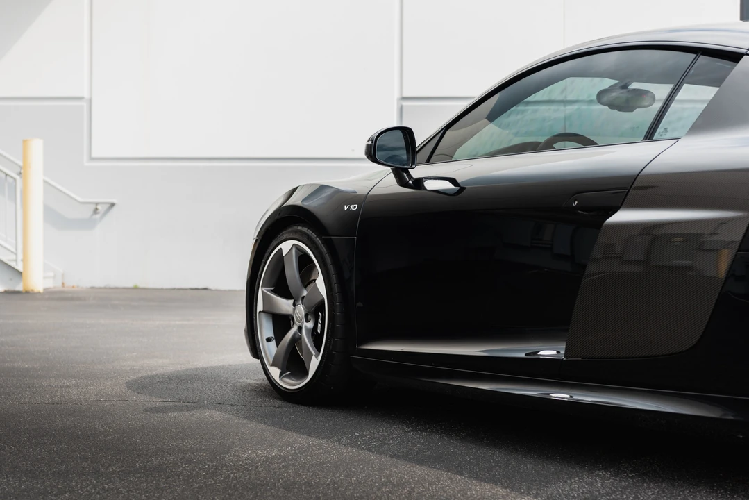 2011 Audi 42 R8 - Image 24 of 31