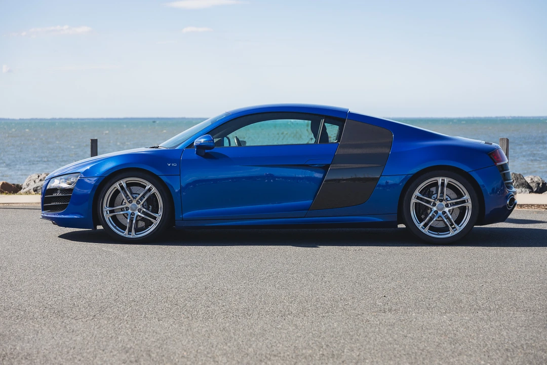 2011 Audi 42 R8 - Image 4 of 31