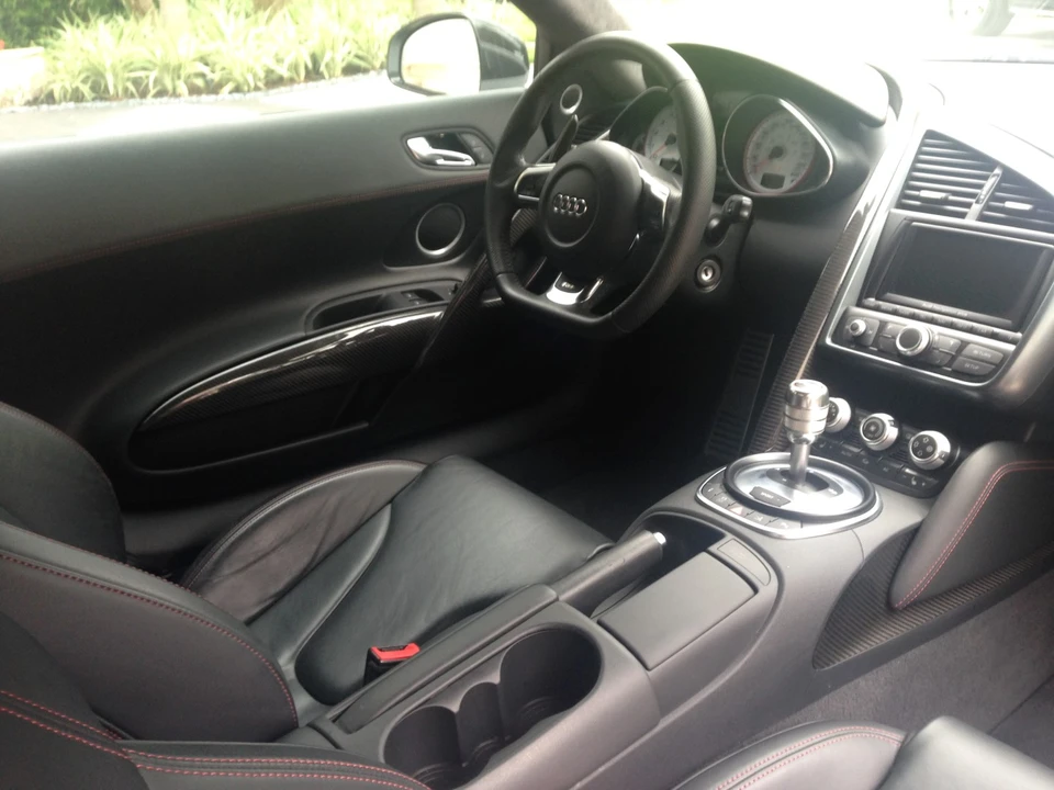 2011 Audi 42 R8 - Image 3 of 4