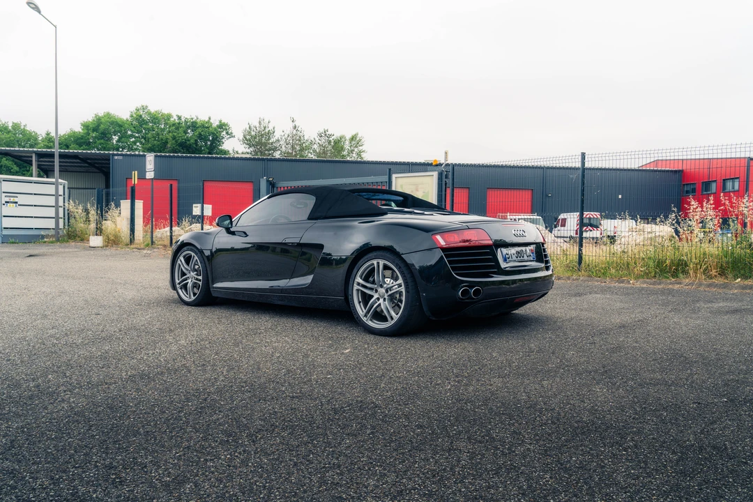 2011 Audi 42 R8 - Image 5 of 31