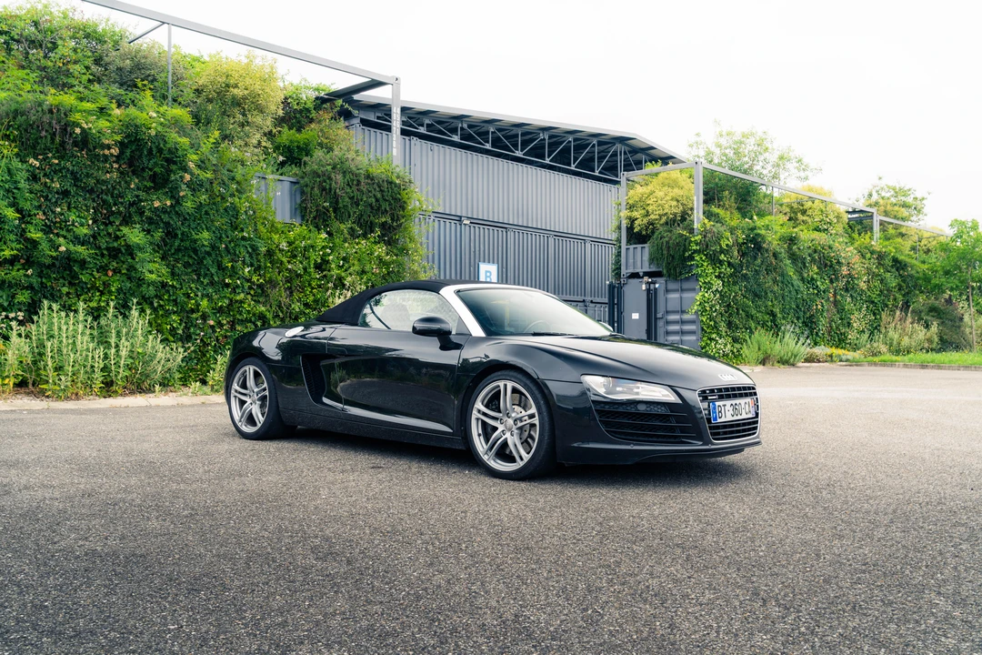 2011 Audi 42 R8 - Image 9 of 31