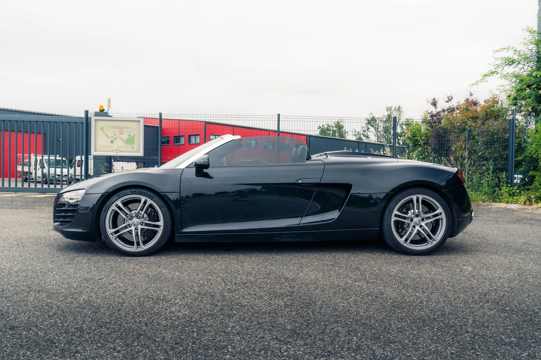 2011 Audi 42 R8 - Image 12 of 31
