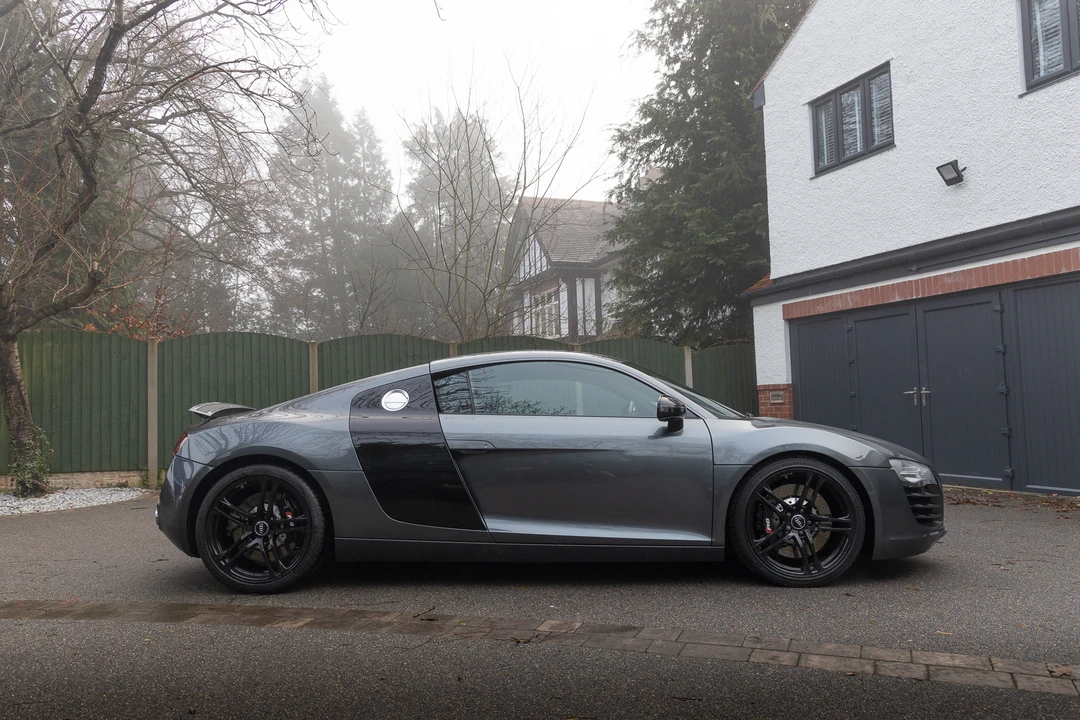 2011 Audi 42 R8 - Image 9 of 31