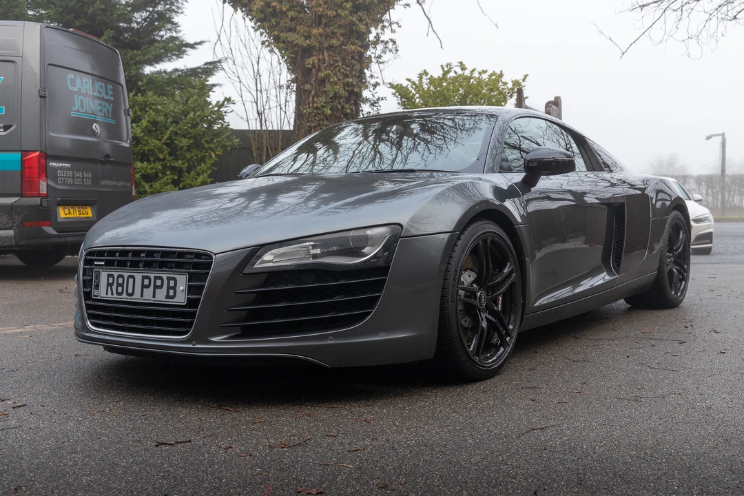 2011 Audi 42 R8 - Image 2 of 31