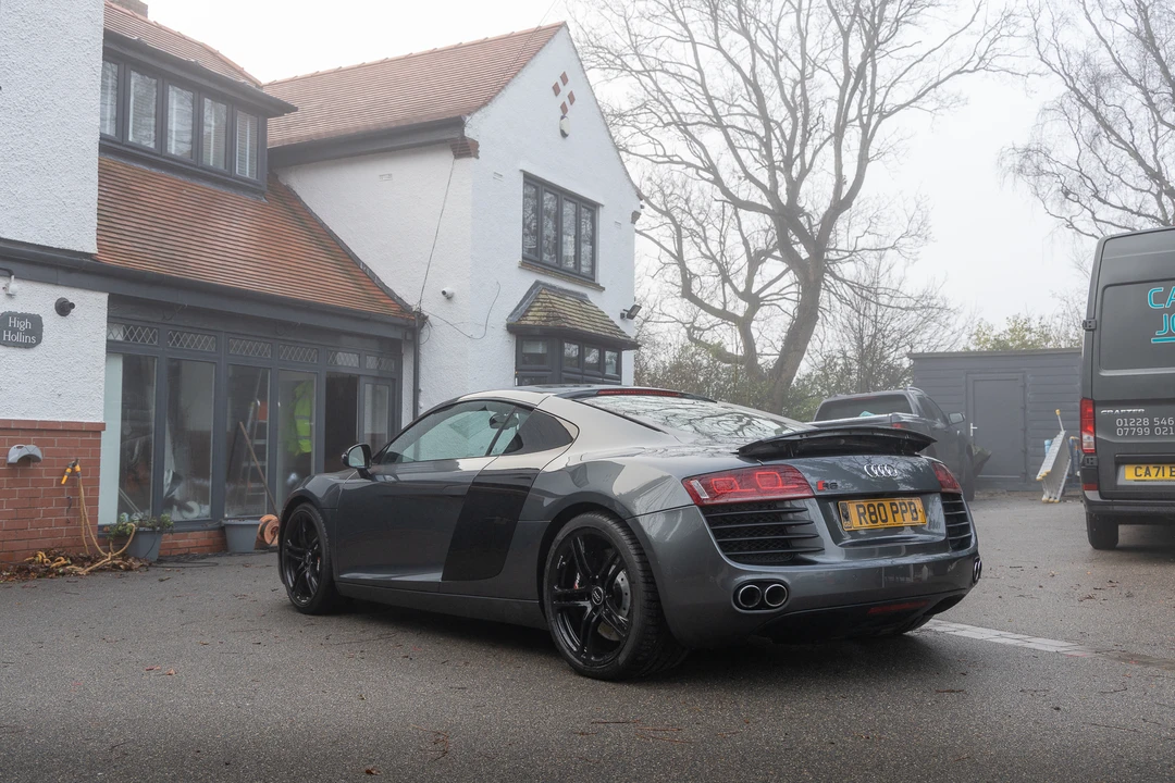 2011 Audi 42 R8 - Image 6 of 31